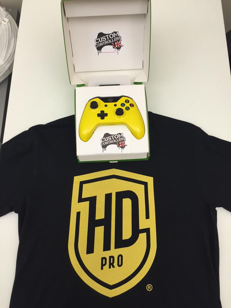 JoeBlogsFIFA's tweet photo. @ControllersUK @MattHDGamer http://t.co/XTb731awAj