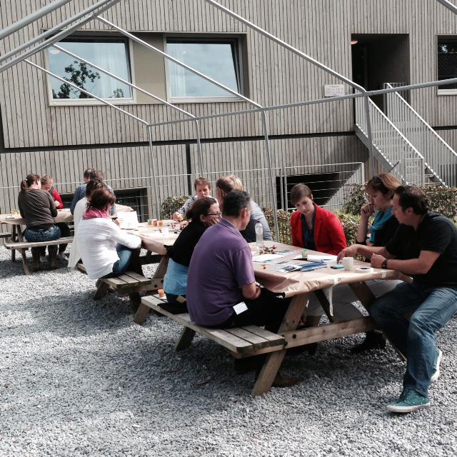 Inspiratie en creativiteit tijdens de NIMA Workshop brand storytelling door de mannen van @StoryDiggers