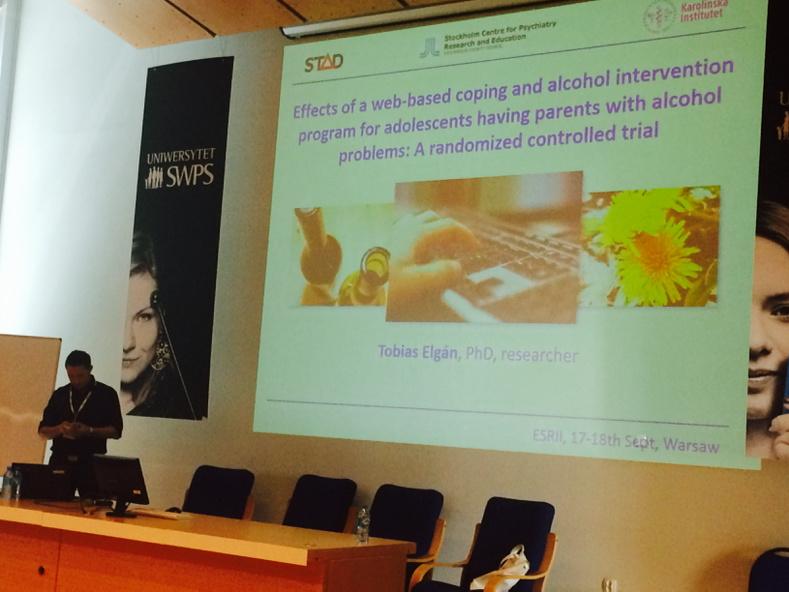 NKartengren's tweet photo. Tobias Elgan presents the alcohol &amp; coping program at #ESRII2015 #STAD http://t.co/mW6dvbHpvv