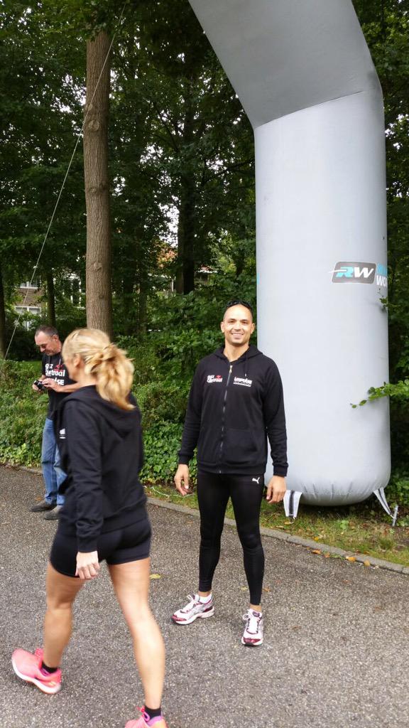 GGZCentraal's tweet photo. @sinandab @Socialrun @psychiatrieJT warm onthaal bij @GGZCentraal http://t.co/xMFByTj1Vb