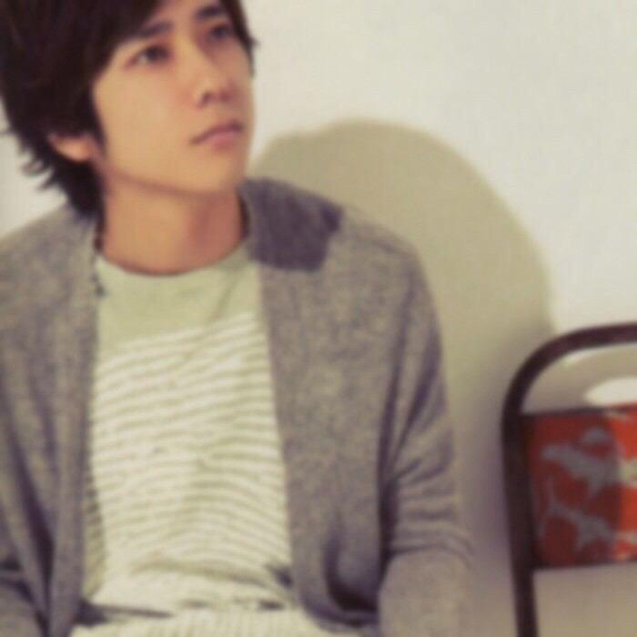 _sr_0201's tweet photo. .　　　最近寒くなって来ましたね　。そんな日は手でも繋いで　、君と寄り添えたら　。それ以上の幸せは　、きっとふたりで 見つけられるでしょう　？　#RTしたnrさんで気になった人お迎え http://t.co/xKIUJeKost