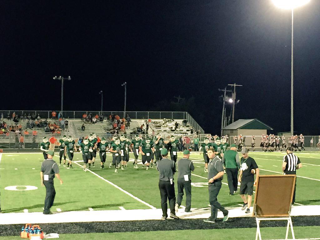 kdwigs's tweet photo. Green out tonight spread the word. #txhsfb http://t.co/7j87FAE6kZ