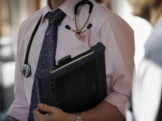 Independent's tweet photo. 'Junior doctors are being treated so badly that we may be forced to strike' http://t.co/LP3XpgV9E2 http://t.co/fcyxlyUnqD
