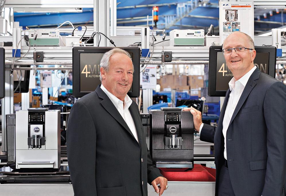 EDIKA_espresso's tweet photo. La 4millionième machine automatique à #café vient de quitter les ateliers de production #JURA http://t.co/dt1DmOhqGN http://t.co/lxFDLZjmRZ