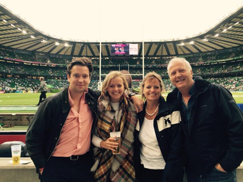 fiperry86's tweet photo. It's just soooooo exciting !!.... @rugbyworldcup #Eng @livyfperry @andyperry86 Beeps #MissingWills http://t.co/rmNKlMxu9A