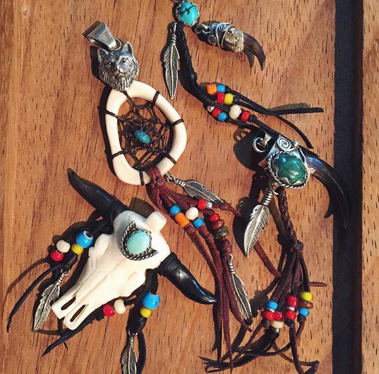 materialdf's tweet photo. Para que la suerte te acompañe este fin de semana. Disponibles en #MaterialDF http://t.co/WNKsOt29rT