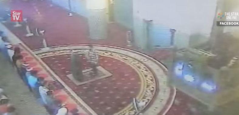 Embedded image permalink