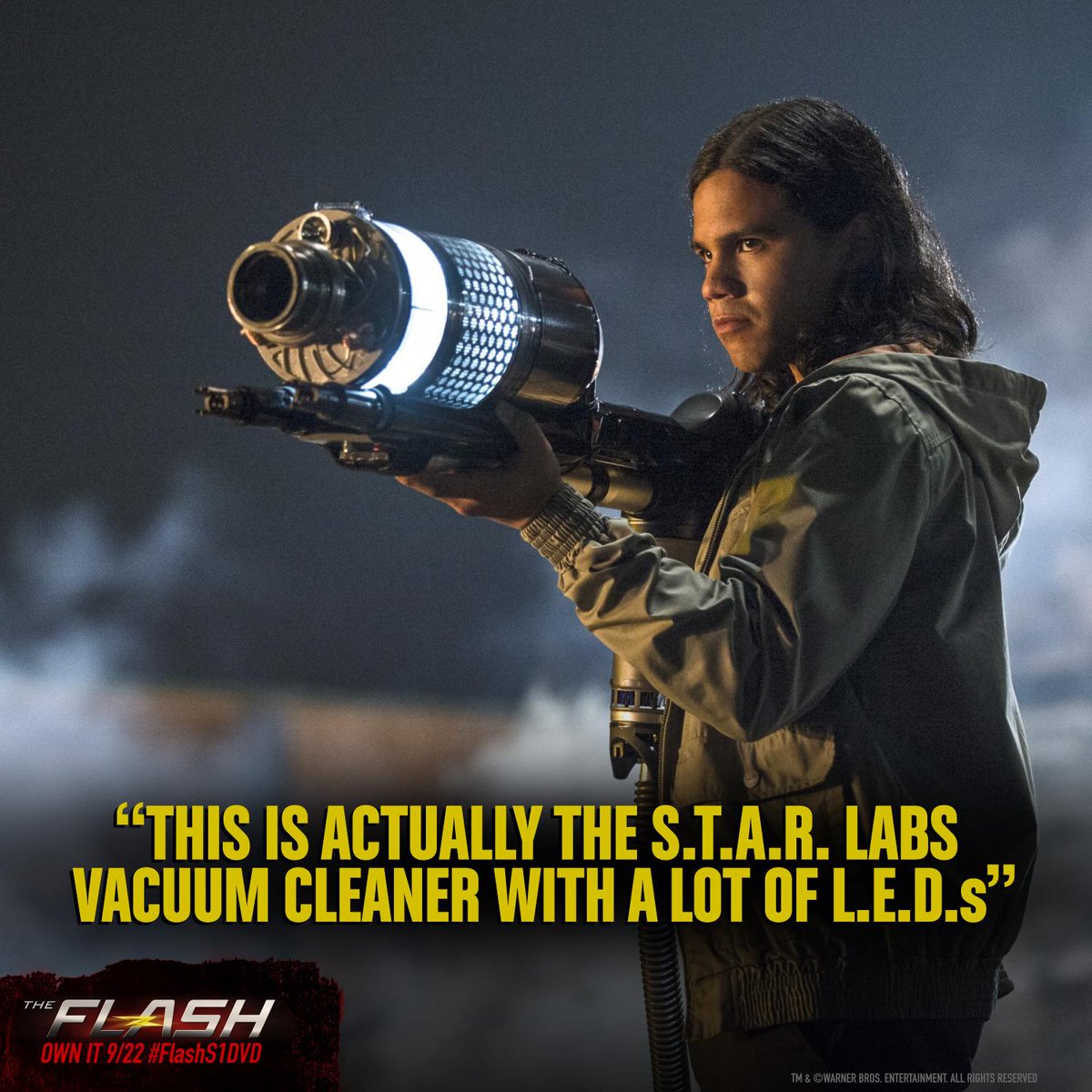 tzford's tweet photo. "@DCComics: Cisco can invent anything you need. #FlashS1DVD http://t.co/cx4mOXkjtC" How does he not work for Wayne Industry 😉