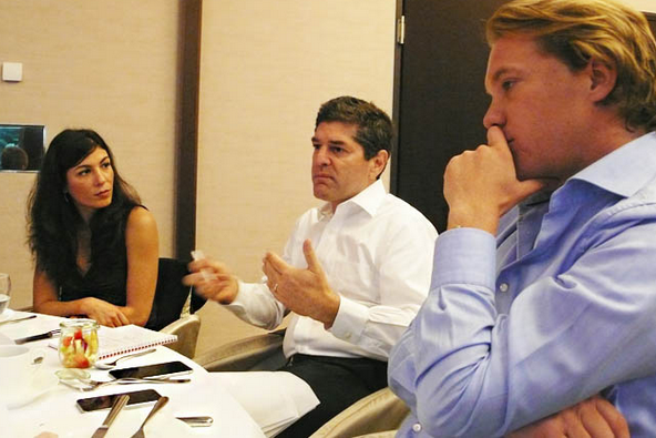 TWCUK_Ads's tweet photo. Read about @mediatelnews #programmaticdebate from #dmexco with #TWC's @barbara_agus_tw http://t.co/H4CFFl4gfb http://t.co/Maod8iv4Np