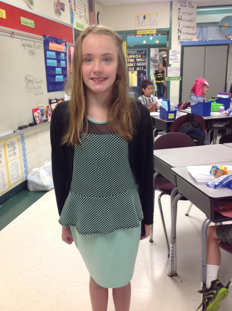 MelanieGmcs's tweet photo. This city council member dressed up for our first council meeting!   #bhepride #bheleaders http://t.co/mkZtkWTHbF