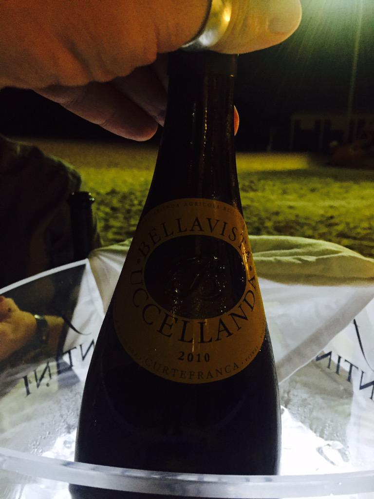 marcomescolini's tweet photo. Esperienza quasi mistica #bellavista http://t.co/SR7g4YcDix