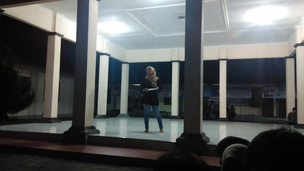 Lagi Casting nh gais... #pendopoambarketawang #MacbethTangga15 <a href="/penmaruumy/">arek arek</a> @anakUMY <a href="/MabaUMY/">Mahasiswa Baru UMY</a> <a href="/umyjogja/">UMY</a>