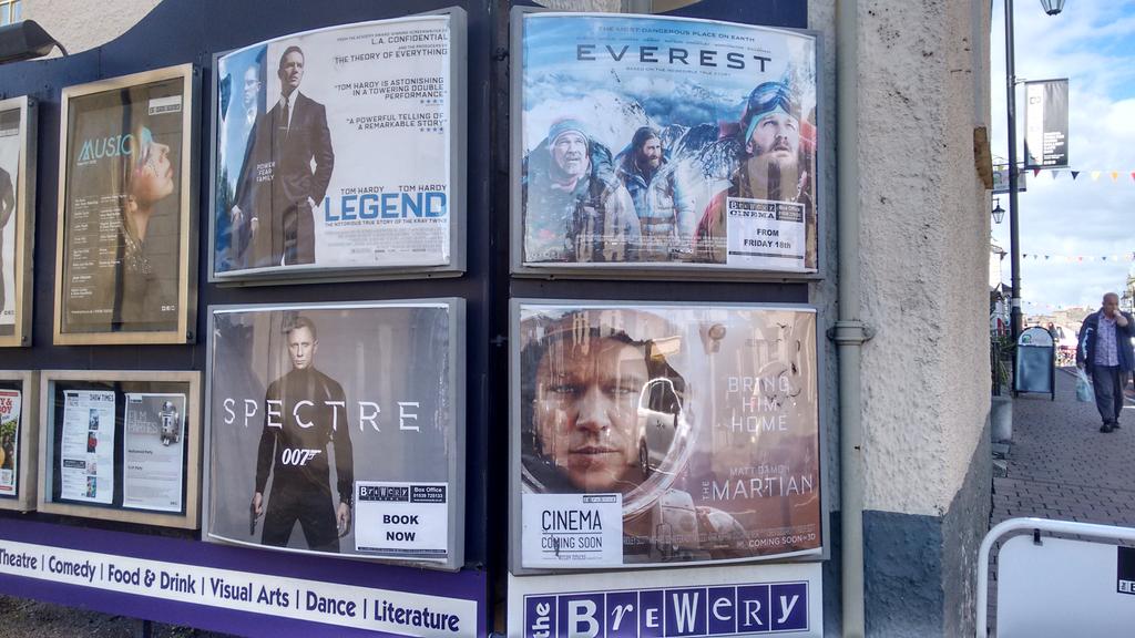 Wow! Not often that I want to see all 4 films on <a href="/BACKendal/">Brewery Arts</a>  bit today I sure do! @kendalmountain <a href="/everestmovie/">#EverestMovie</a>