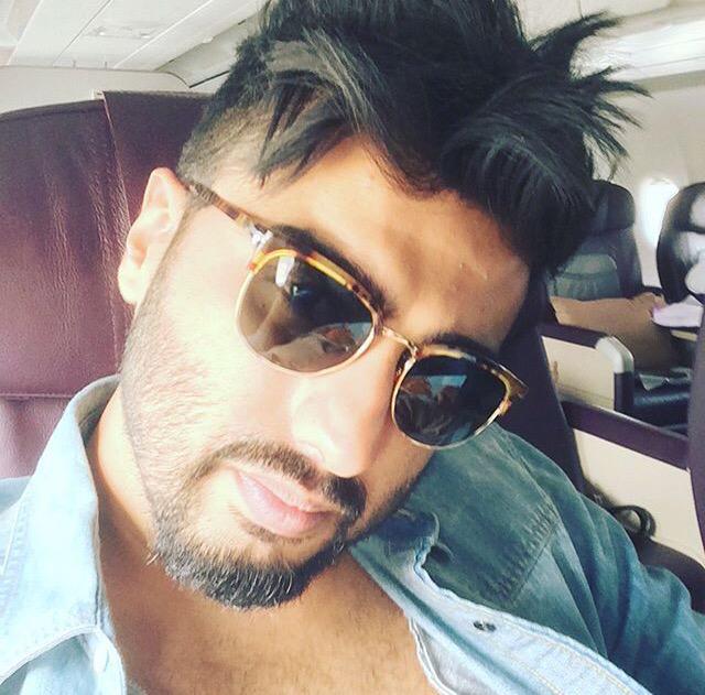 arjunkusafc's tweet image. [INSTAGRAM] #Repost @arjunk26: &quot;Forgot to post this one last week #latergram #tortoiseshellframes #airplaneselfie