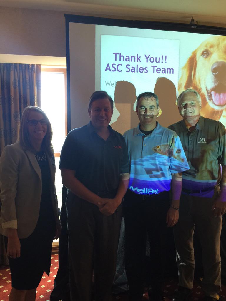 JKI2nd's tweet photo. Kicking it with the Well Pet folks!
Great Job! #wellnesspetfood #trueloveis #GotGus http://t.co/8Jy1MQailm