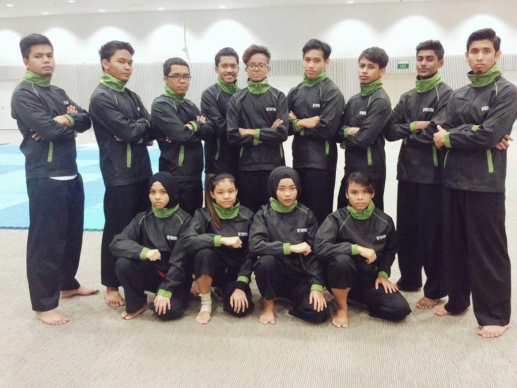rpsilatteam's tweet photo. Less than 24 hours from now.
All the best Selatrans. FIGHT TILL YOUR LAST BREATH 💪 #tsc2015 http://t.co/NLecykrr0D