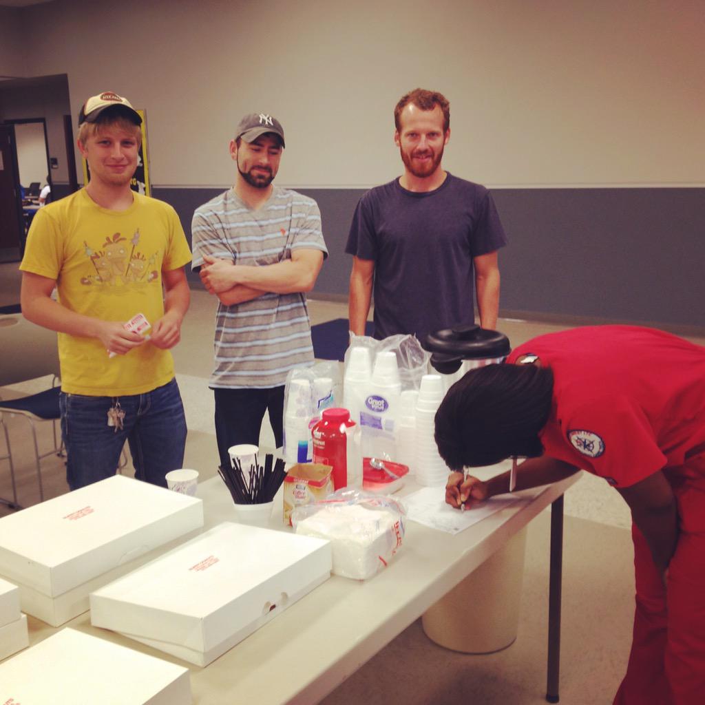 NWLTC_Minden's tweet photo. Our SGA rocks! Happy Friday with coffee, juice, &amp; donuts #sugarhigh http://t.co/l16KVogsWx