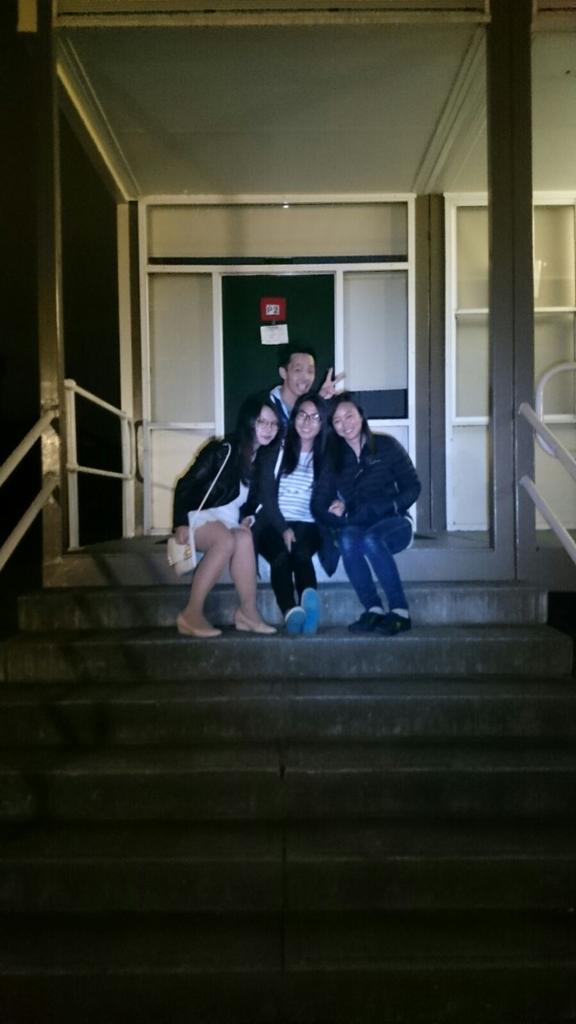 LL_rants's tweet image. I had to mature quickly in HS. I didn't have the best time at Baulko but I still have these guys. #stoop #backstoop