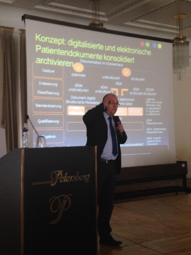 MirjamBauer's tweet photo. Müller-Mielitz: Publikation 2016 zum wirtschaftlichen Nutzen/Prozessverbesserung von #ehealth #MARA15 HHL Dialog http://t.co/icVKEd9kMM