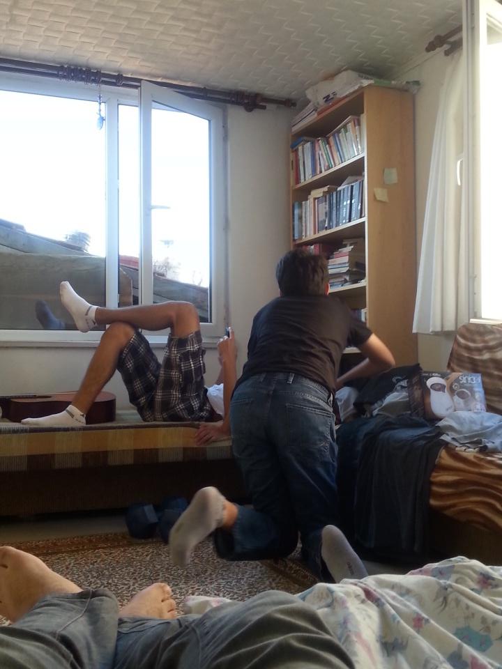 muronuzz3's tweet photo. Periscopta takiliyo pezevenkler :D http://t.co/CExxSOY7zN