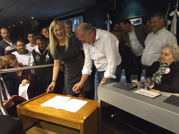 Gremios firman convenios para crear centros de formación profesional mundogremial.com/n7056