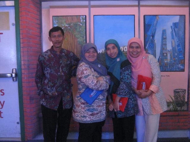 PMR UNIT SMPN 18 tweet media