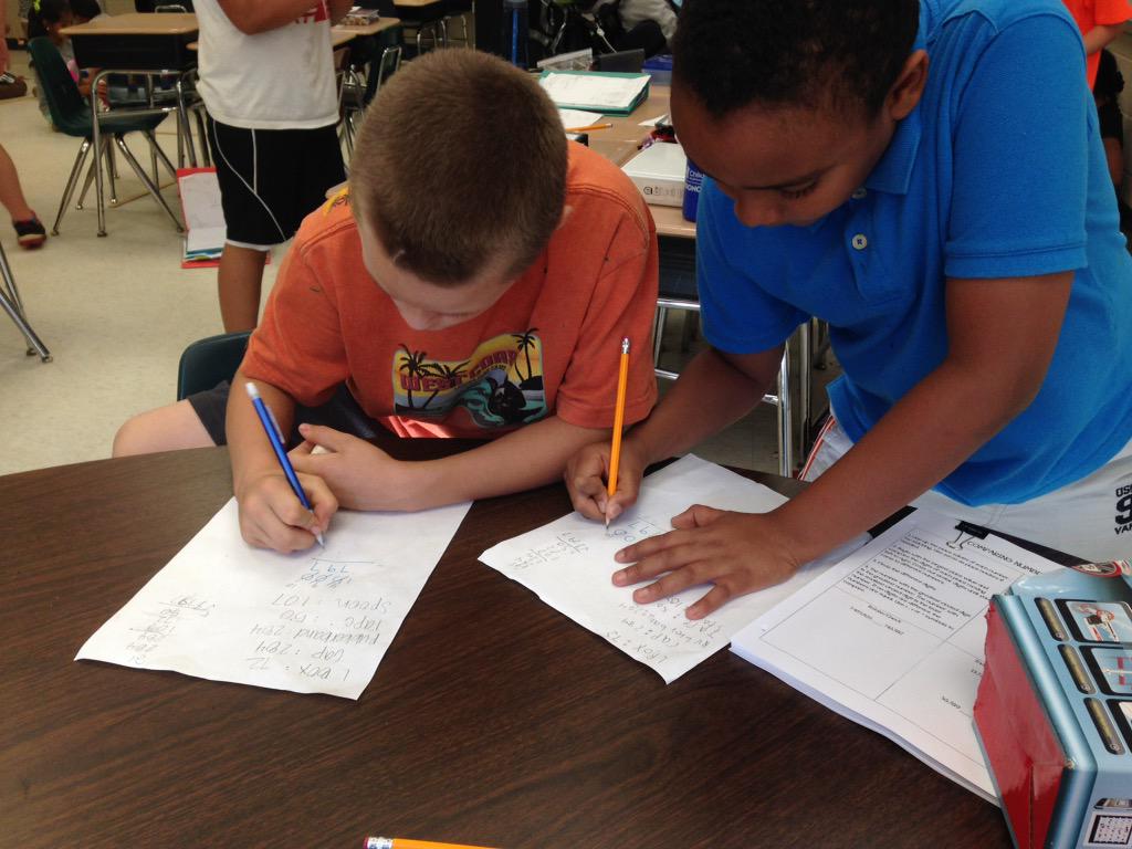 ThompsonTechies's tweet image. Adding our purchases &amp;amp; subtracting from our budget. Using math in science...what?! That&apos;s called STEM! #focusproblem