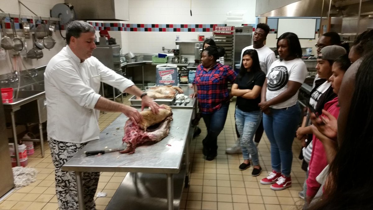 MadiganTCW's tweet photo. @TCWTitans Chef Scheurman saves the luau &amp; turns near disaster (broken rotisserie) into teachable moment.  @ACPSk12 http://t.co/VoKquUiU6R