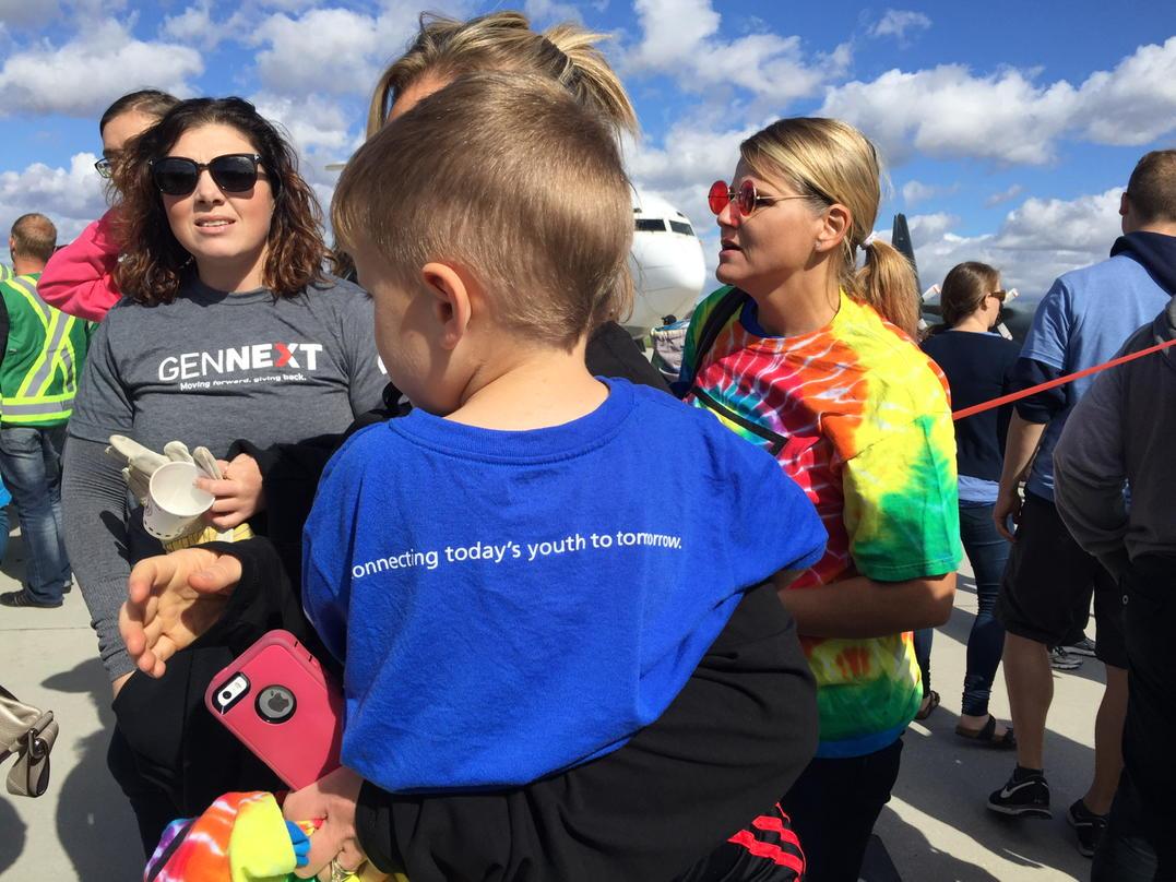 UnitedWayWpg's tweet photo. #MTSFutureFirst out #PullingForThePeg. Thanks @MTSTalks for sponsoring this great, sunny day! http://t.co/s4vb2Ix7Zc