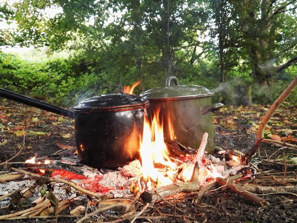 Remember you bowl and spoon too for the paywhatyoucan potjie!