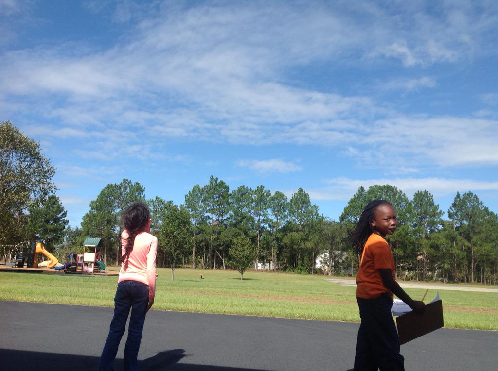 LCSS_SAlvin's tweet photo. What type of clouds do you see? #cloudexplorers @bcrow_wpe @Supt_LCSS http://t.co/dyAdGGcCwC