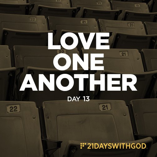 fieldsoffaith's tweet photo. Why would the Savior of the world wash his friends feet? | Day 13: John 13 - https://t.co/IUtDV8FiwA #FOF15 https://t.co/mODSWSsGe1