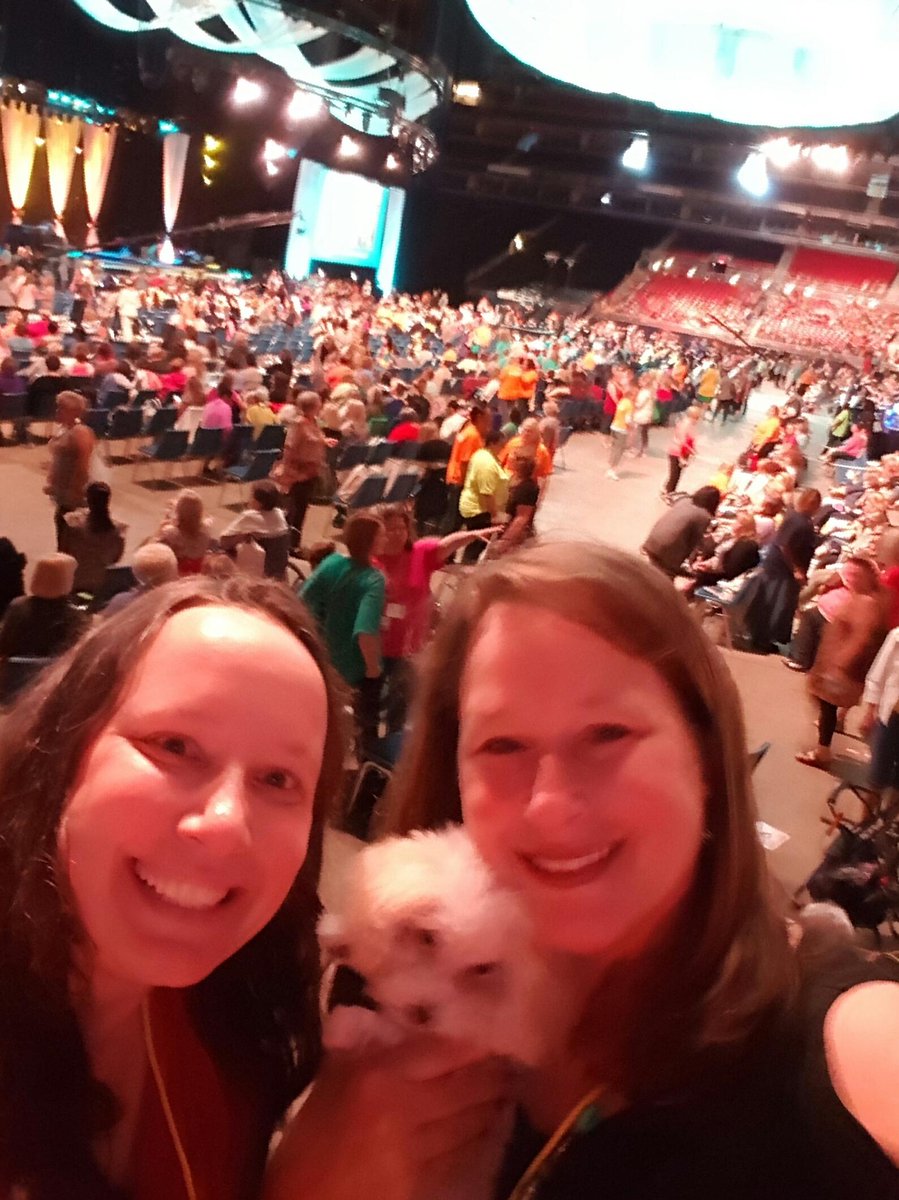 Pammy_Lou2's tweet photo. #joycemeyer @womensconference St Louis. Ready for today's blessing! http://t.co/eFBsUVIfZ2