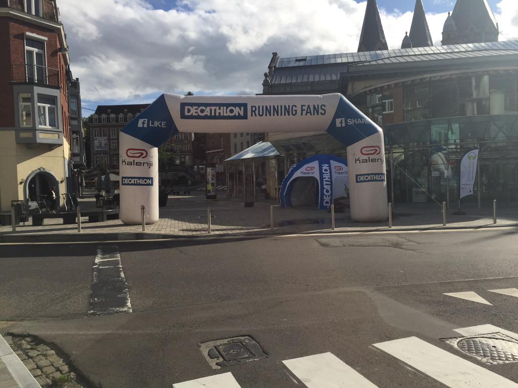 Inflatepromo's tweet photo. Pop-up trail #decathlon #decathlonevents #kalenji @Kalenji http://t.co/FVPVDJ2SWa