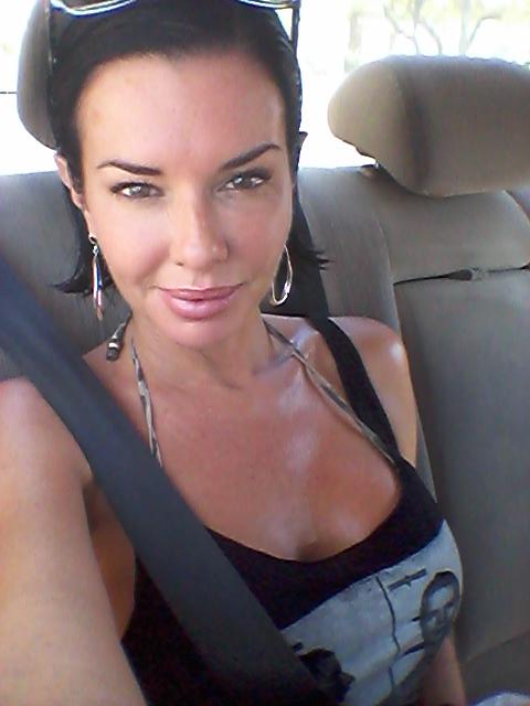 I Love the beach and being outdoors! Been rollerblading a lot at the beach! Have a beautiful sunshine
