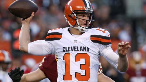 Local12Skinny's tweet photo. Today's AFC North Roundup: #Browns, #Ravens, #Steelers story links: http://t.co/xQU1Zier5p @Local12 http://t.co/tRG9MOK6uL