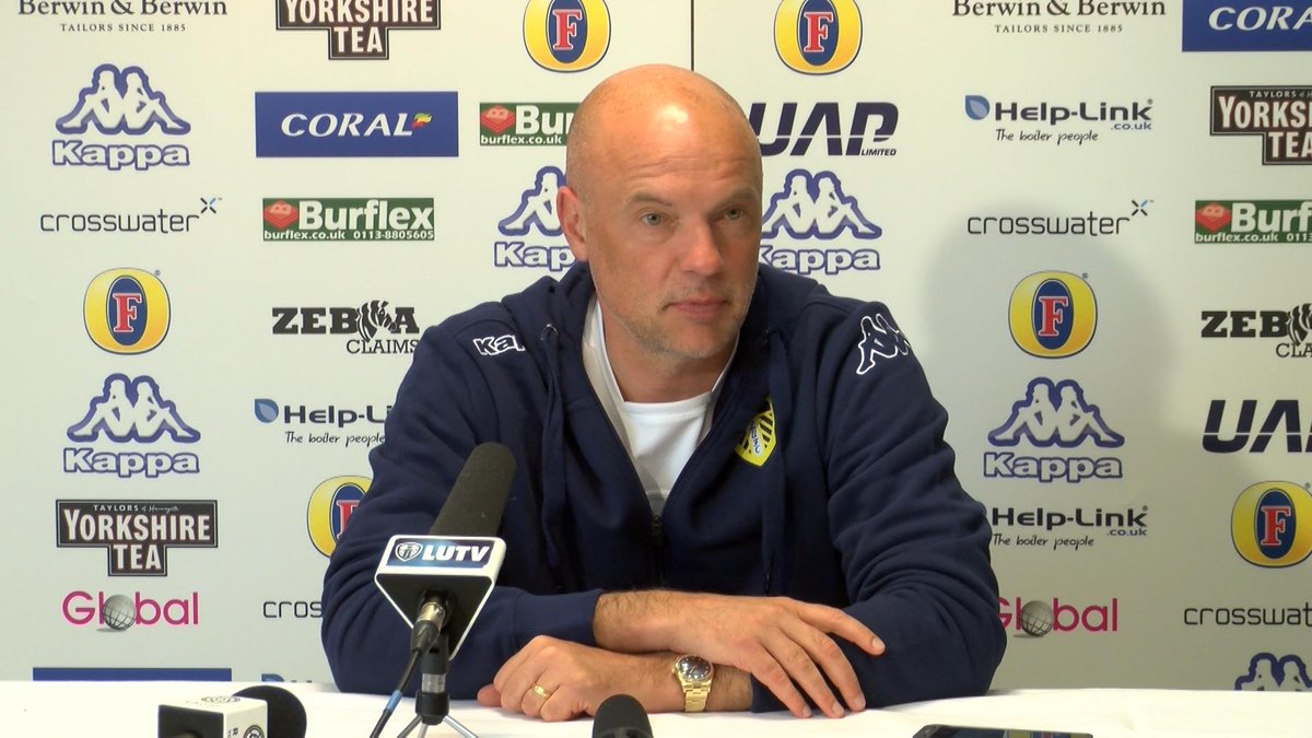 MKLevineITV's tweet photo. Find out what Uwe Rosler had to say before Leeds left for MK Dons on @madeinleeds from 6pm #OnTheAire #lufc http://t.co/8e2SOzFnNz