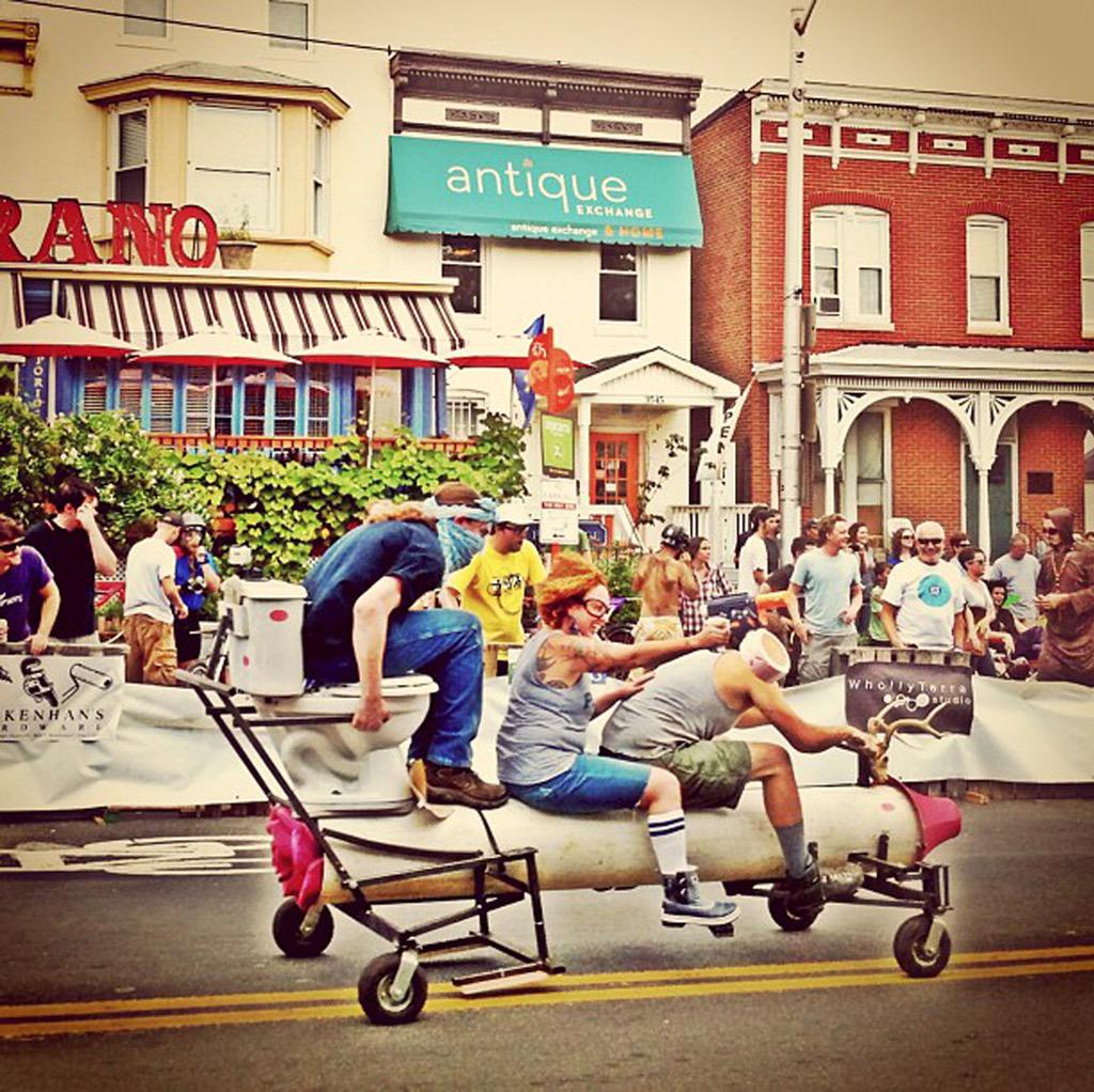baltimorebox's tweet photo. Anybody heading to #HampdenFest this weekend? One of the best days of the year in #Baltimore! #ToiletRace http://t.co/wfdarNYJCt