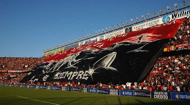 ElTwitDelHincha's tweet photo. Hinchada de #Colon / #LaHinchadaQueLoDaTodoSinEsperarNadaACambio #LosSabaleros
Santa Fe http://t.co/ytMrz5E1xb