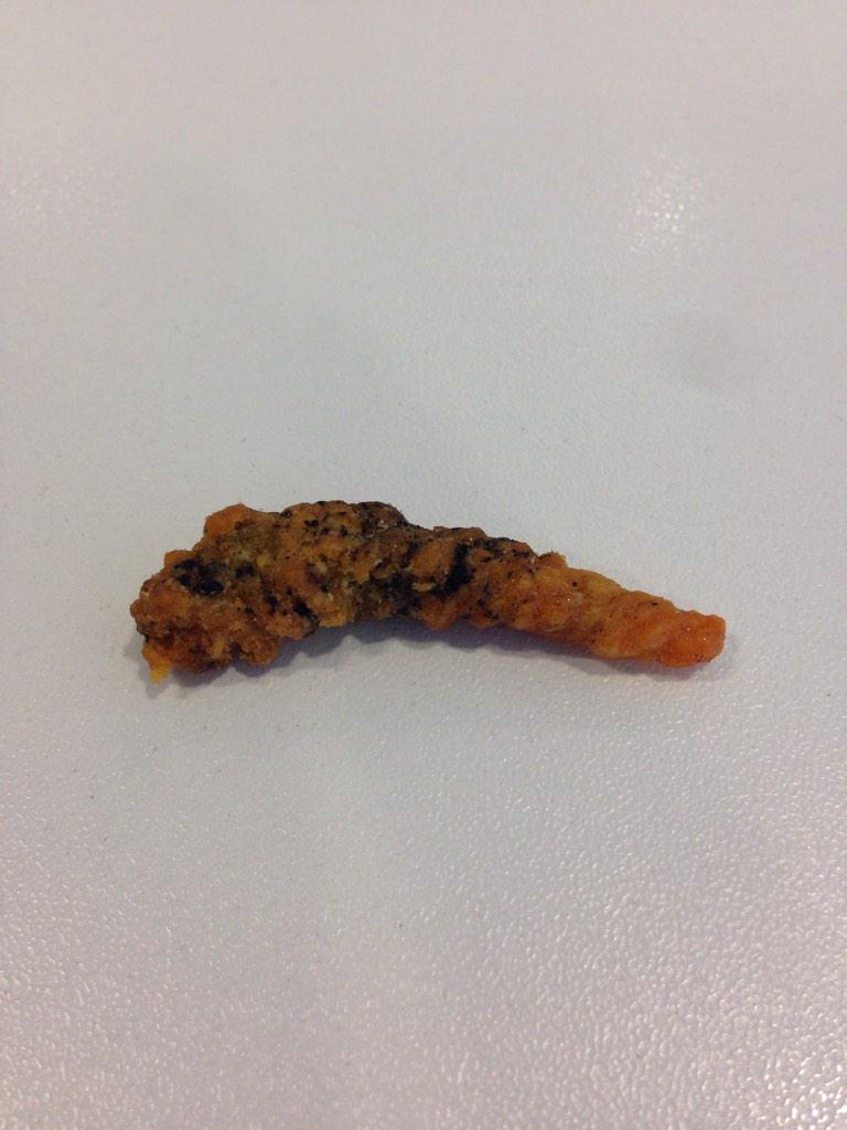 luke_kinder's tweet photo. @DoritosUK just chipped my front tooth biting into this whilst eating my Chilli Heatwave Doritos. Not happy http://t.co/fldlHzyzM7