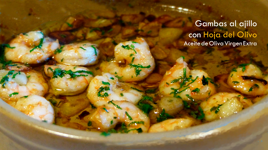 HojadelOlivo's tweet photo. ¡Te contamos cómo se preparan las gambas al ajillo con el mejor AOVE! #HojadelOlivo
http://t.co/2n7MOZPCFJ http://t.co/smJuSCDpB6