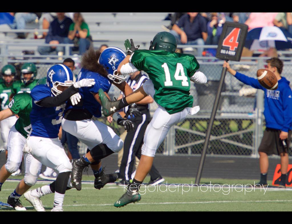 KimberlyGolder's tweet photo. Great blocked kick Lolani!!! #binghamfb #defense rules #sophomores http://t.co/vFbDY6t0kk