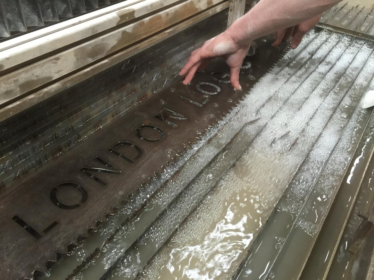 Ssidewaterjet's tweet photo. Never a dull moment collaborating with these guys. @LondonLogCo http://t.co/KHFBM7P5MF