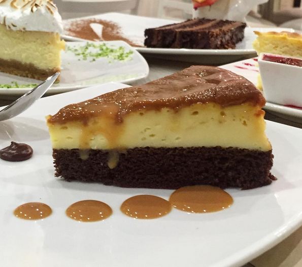 GranEstacionCC's tweet photo. Rico un postre de MYRIAM CAMHI a esta hora.

Tercer piso Costado Alfiles. http://t.co/qna3dR69Uh