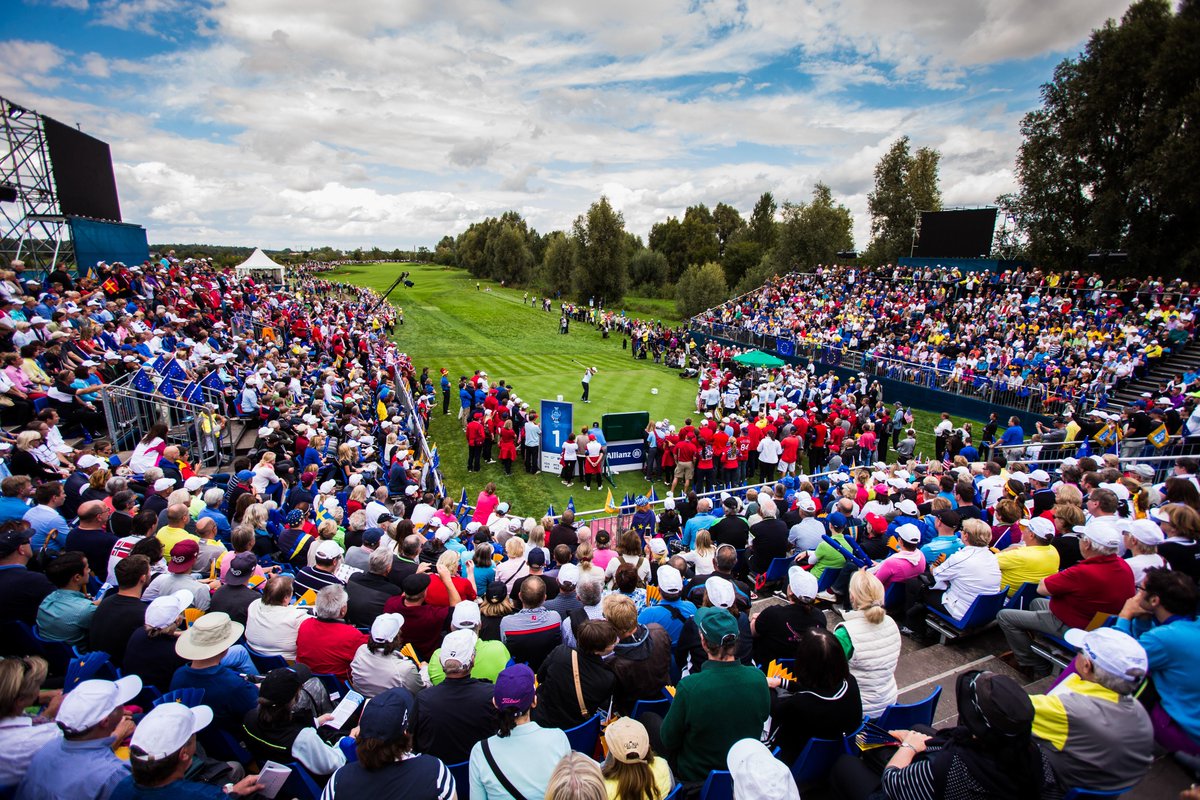 SolheimCup2015's tweet image. Wow. 10.000 visitors on Day 1 of the 2015 Solheim Cup.