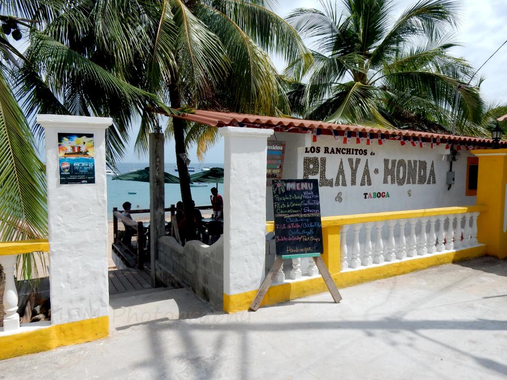 taboga_pty's tweet photo. Playa Honda lugar ideal para descansar este fin de semana #TurismoTaboga #ConocePanama http://t.co/CtVu7rGNZZ