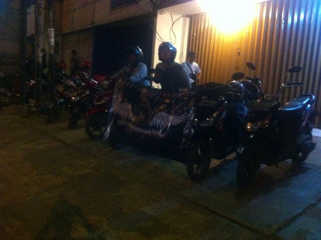 Selamat malam dan selamat beristirahat😊