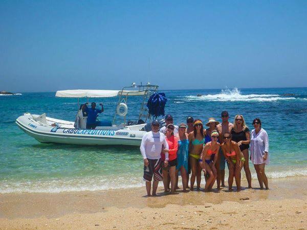 CaboExpeditions's tweet photo. Beach hopper tour will take you to see the best beaches of Los Cabos. #BeachHopper #ExperienceLosCabos #Cabo http://t.co/XflZ4gGYzT