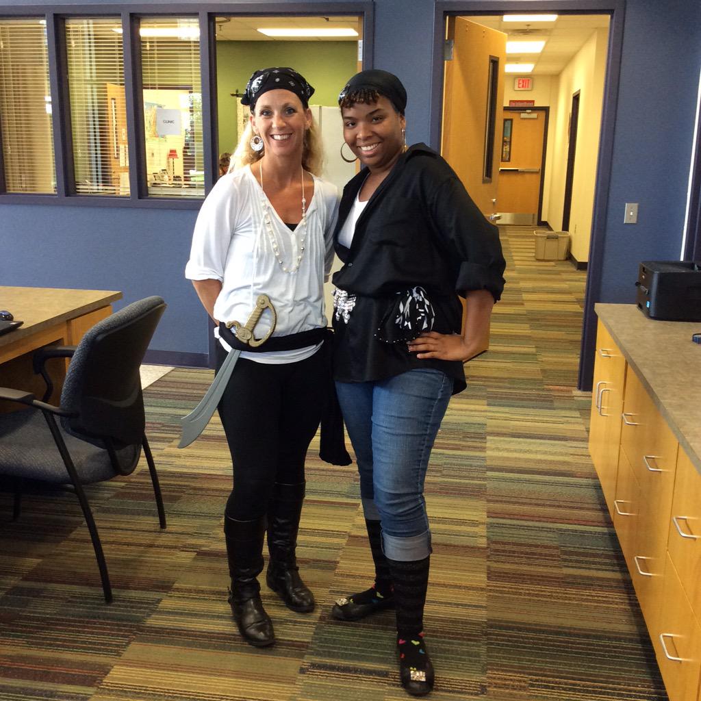 CCEBehavior's tweet photo. Castleman Creek Behavior &amp; Counselor #teachinglikeapriate http://t.co/WenwiUjVMI