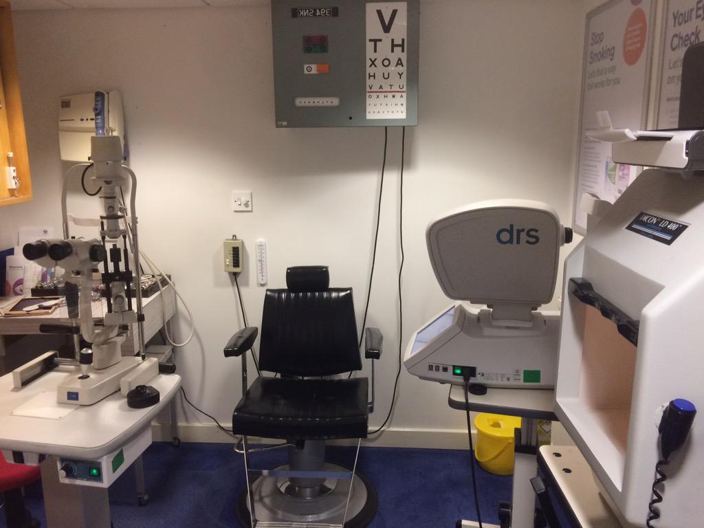 beardedeyeguy's tweet photo. Out with the old......... #investinginpatientcare #cooleyetech http://t.co/V35U3HKHkR